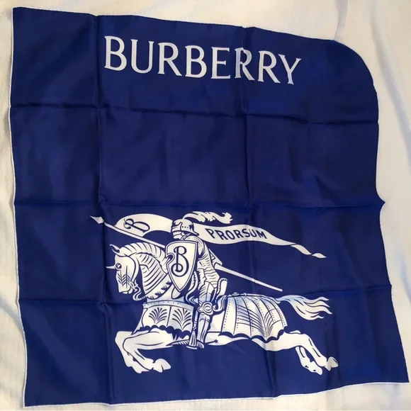 Burberry Equestrian Knight silk scarf - Picture 2 of 14